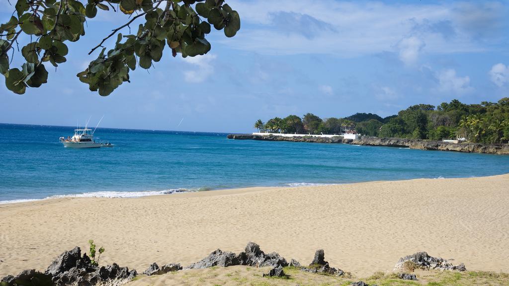 Hispaniola Luxury Ocean Front Condo Sosua Exterior photo
